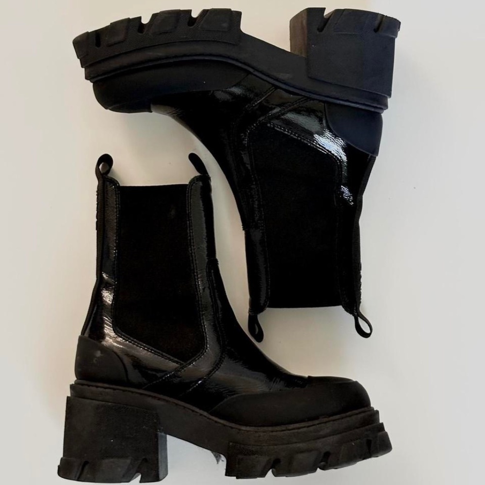 GANNI PLATFORM CLEATED CHELSEA BOOTS SZ 36